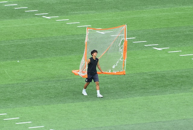 因伤缺席
